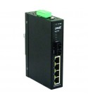Switch ind. 4 + 1 porte Fast Ethernet PoE